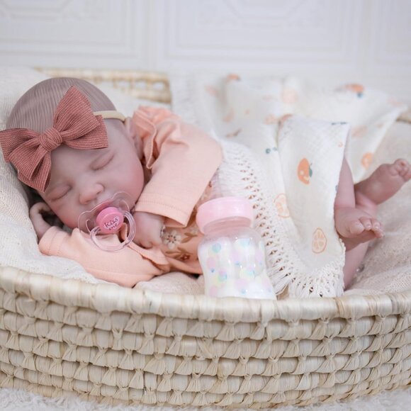 20 Inch Reborn Baby Doll Girl Realistic Lifelike Newborn Toy for Kids Age 3+ - Picture 3 of 9